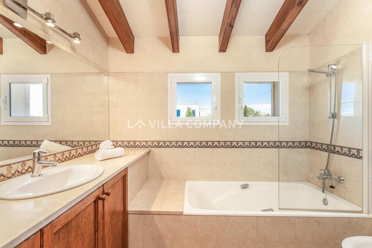 Villa Mala Bay Mahon  Exterior photo